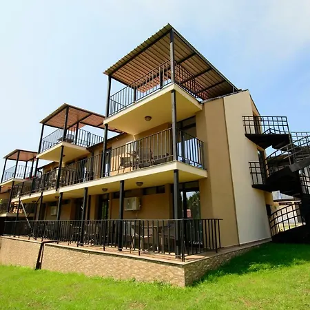 Aparthotel Village Lozenets
