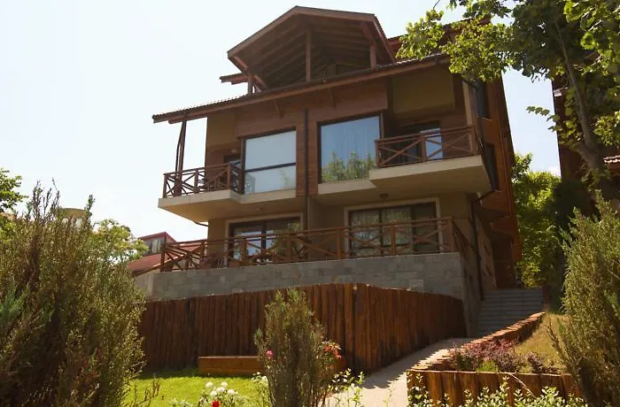 Village Apart Otel Lozenets